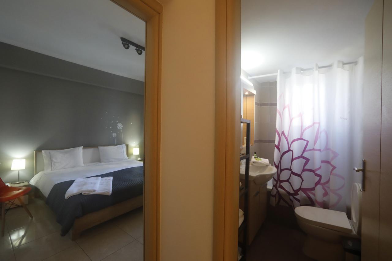Metaxourghio Boutique Apartment أثينا المظهر الخارجي الصورة